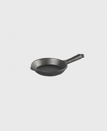 Skeppshult Cast Iron Pancake Pan | Walnut Handle