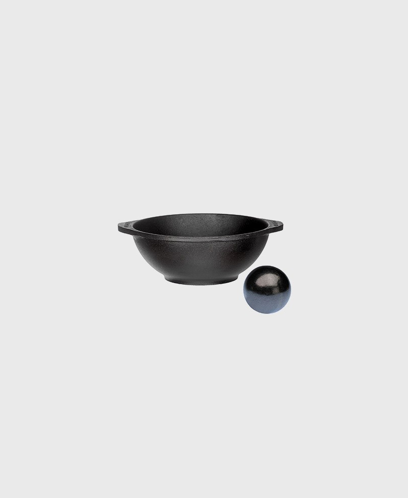 https://www.skeppshult.com/217-thickbox_default/mustard-seed-grinder-cast-iron-bowl-21-cm.jpg
