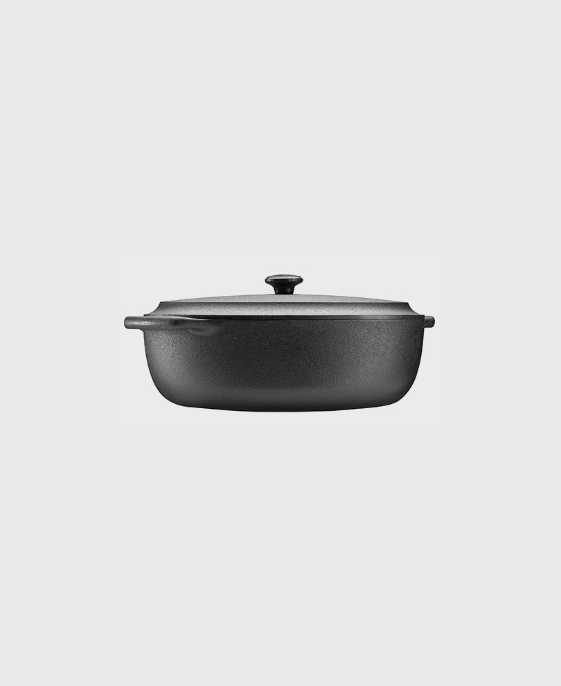 https://www.skeppshult.com/716-thickbox_default/casserole-oval-6-l-iron-lid.jpg